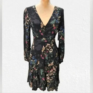 ASTR Long-sleeved Black Floral Dress